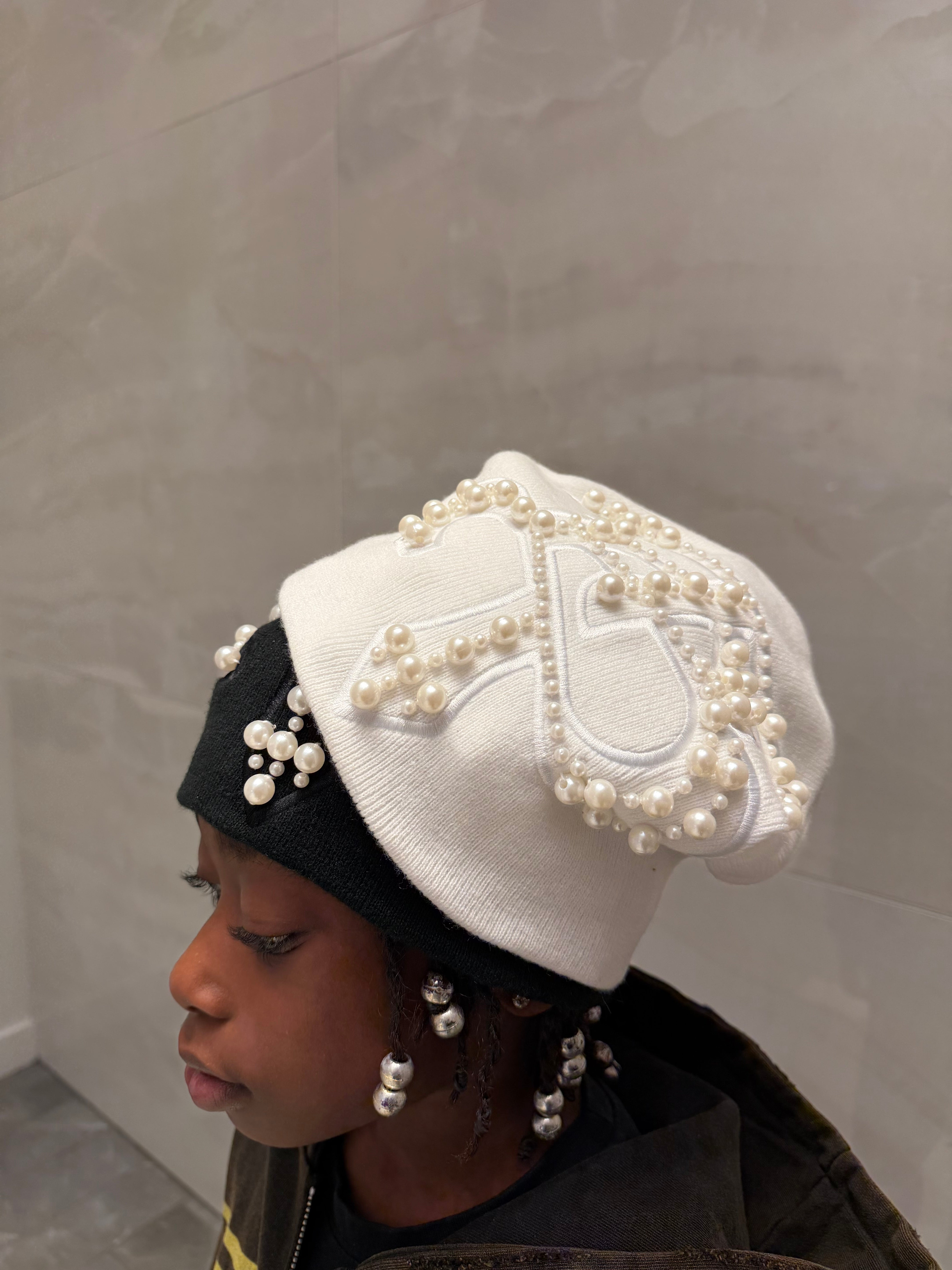 PEARL SERIES BEANIE