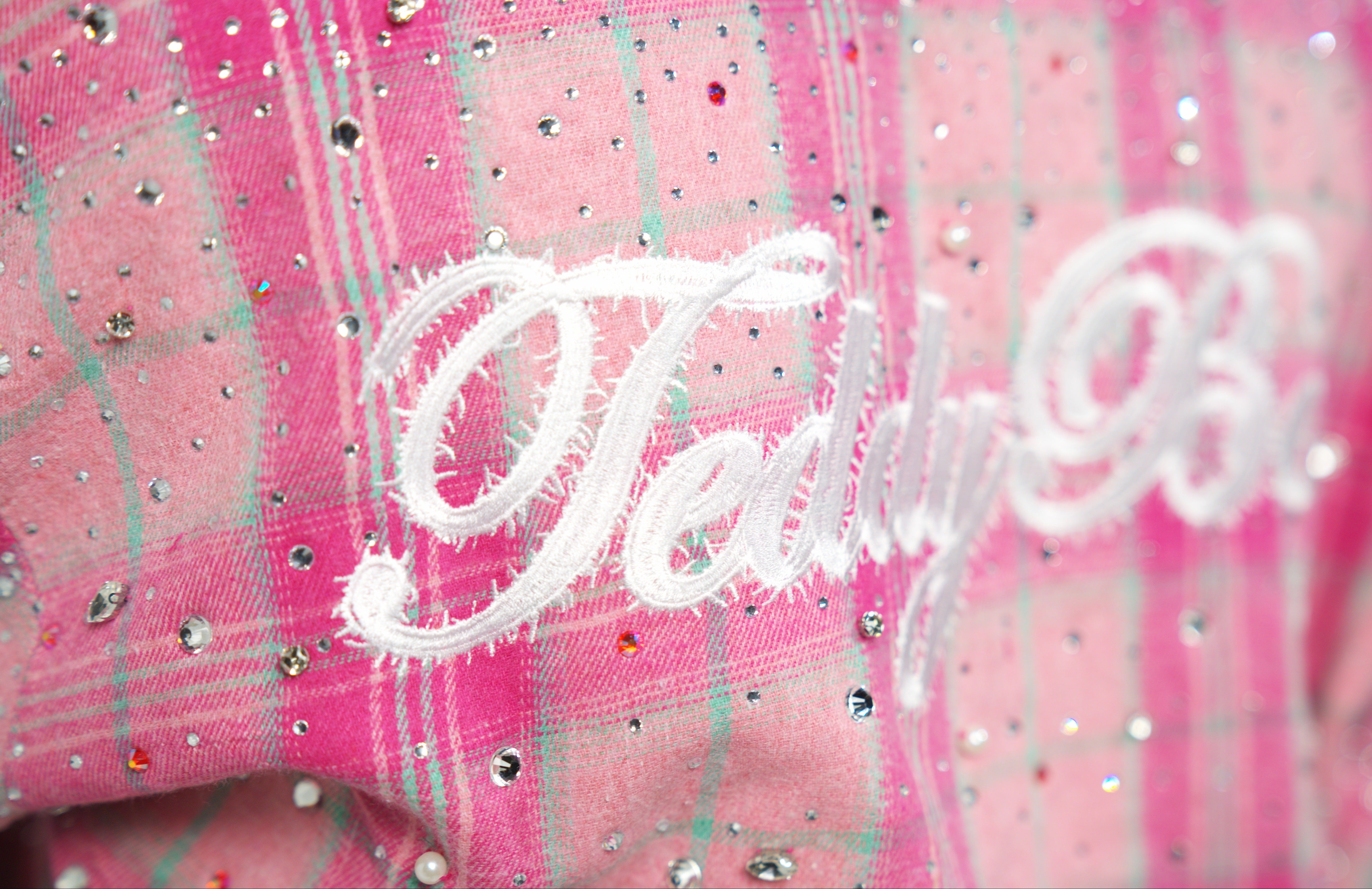 20K Pink Diamond Flannel